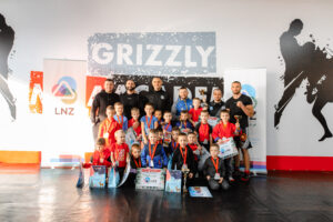 ММА Грізлі Черкаси